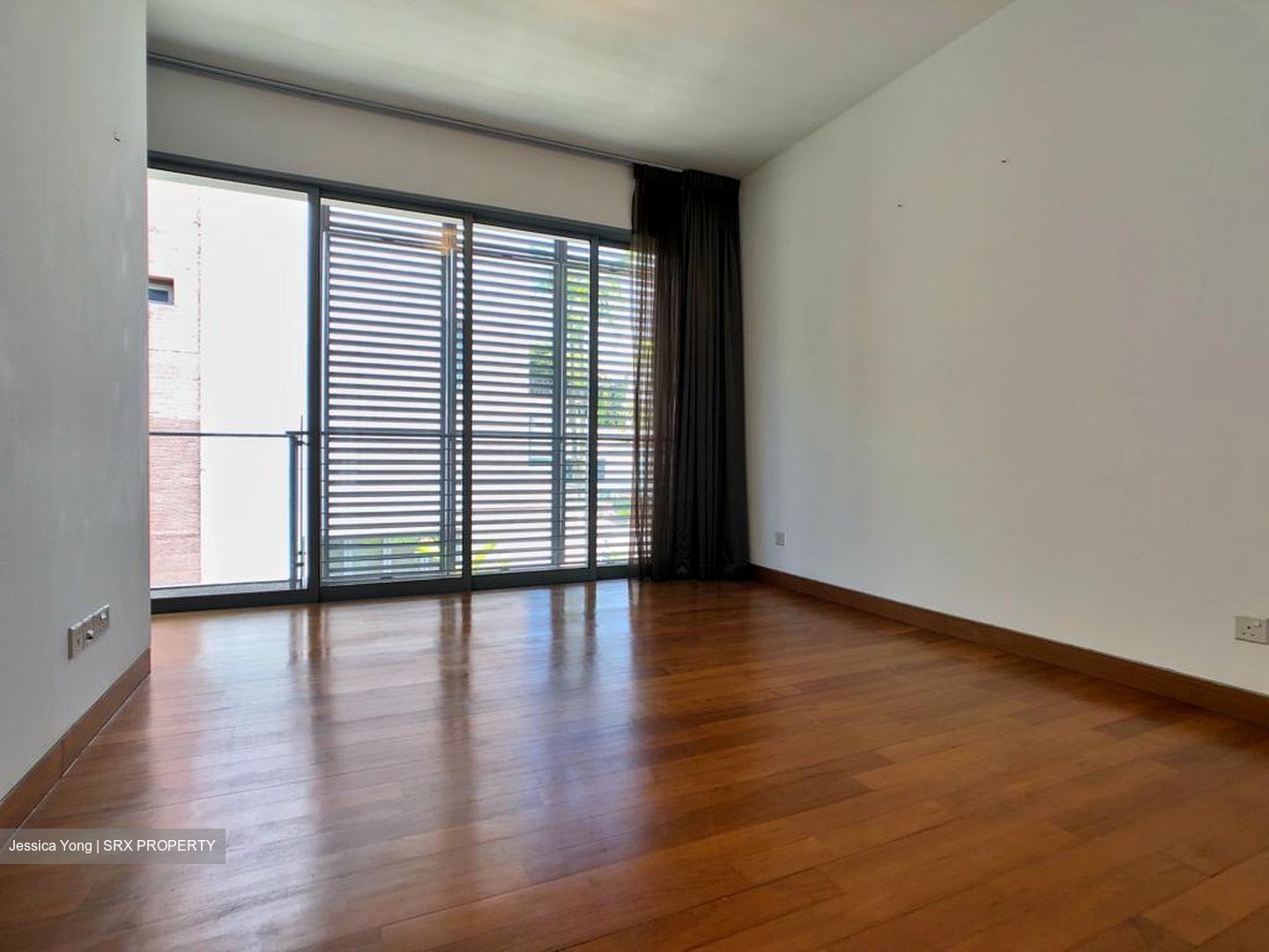 Yuk Tong Avenue (D21), Terrace #357998471
